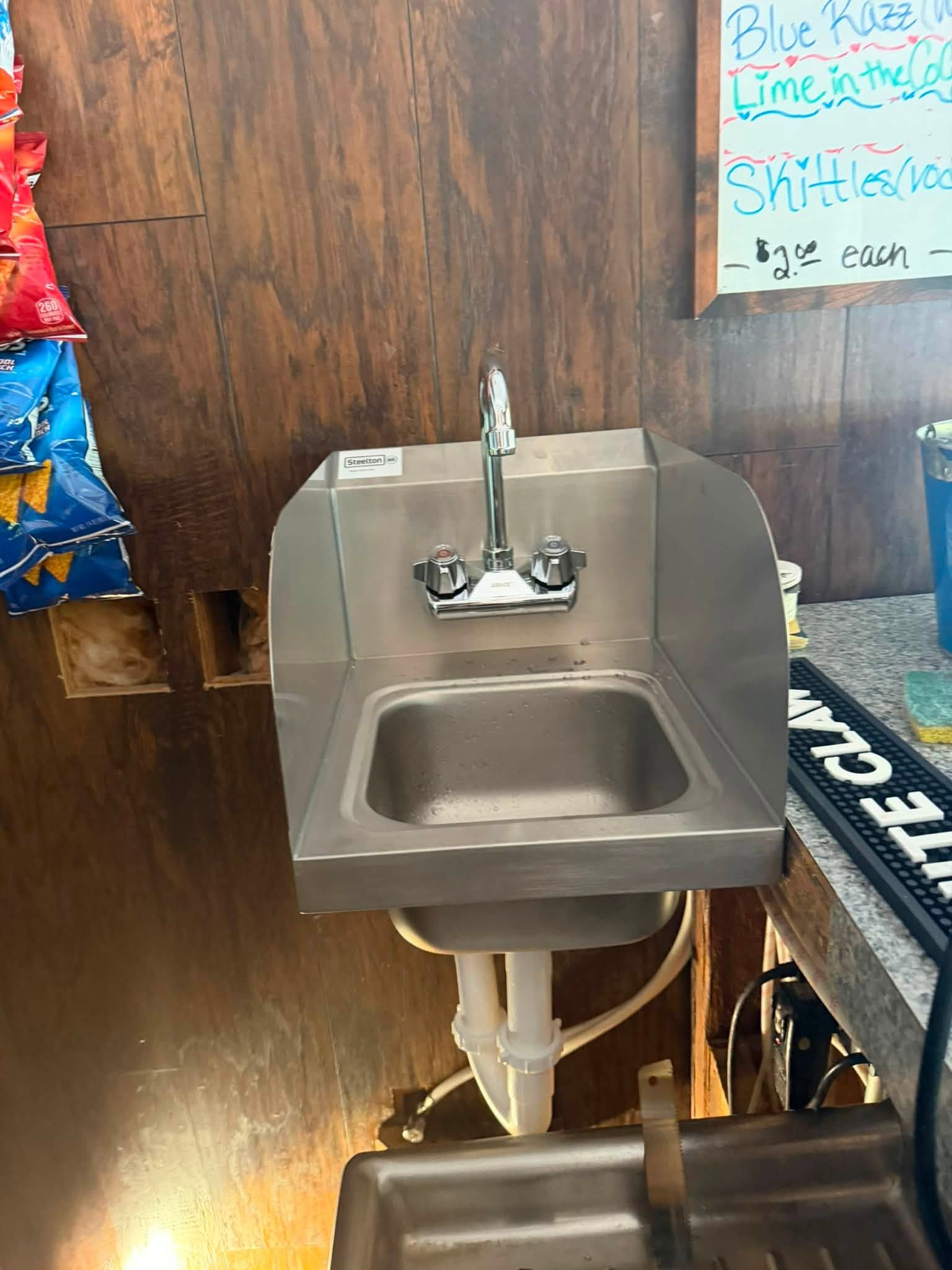 739013237 122115674721357479 1927943038479267009 n